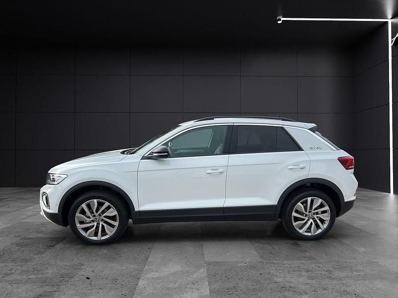 Neu VW T-Roc Goal 150 PS (110 kW) 2025 Weiß SUV