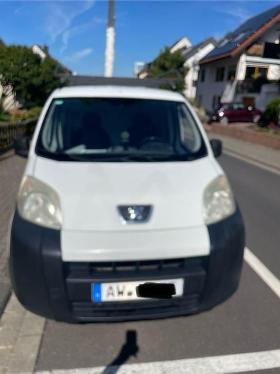 Weiß Gebraucht 2010 Peugeot Bipper Van / Kleinbus | 1.800 € (Superpreis) - Bild 1/4