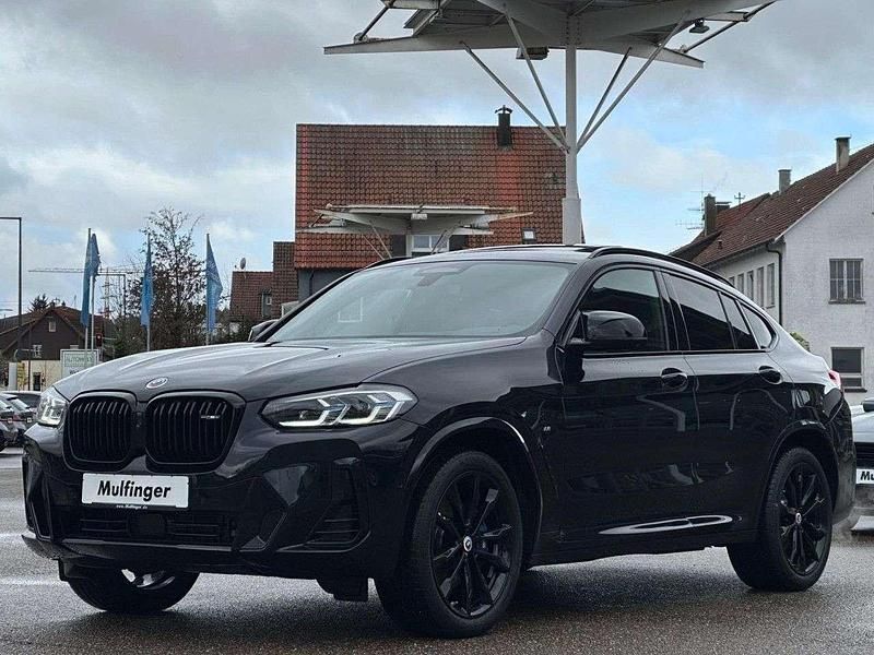 Gebraucht BMW X4 M M Sport 387 PS (284 kW) 2023 Carbonschwarz SUV