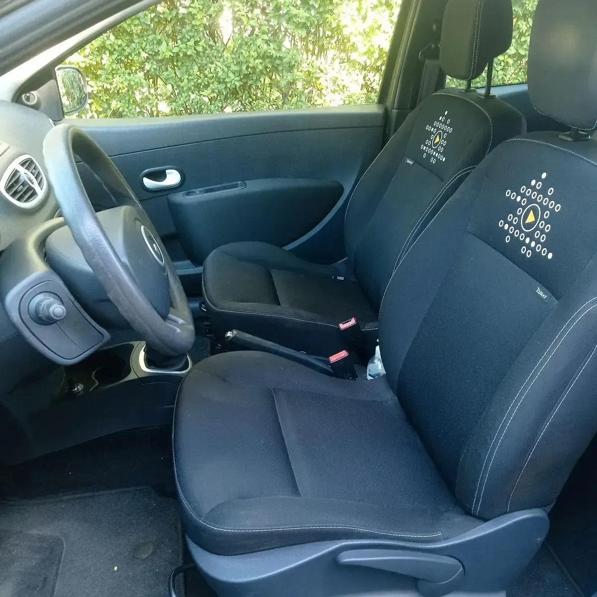 Gebraucht Renault Clio IV Campus 75 PS (55 kW) 2012 Grau Limousine