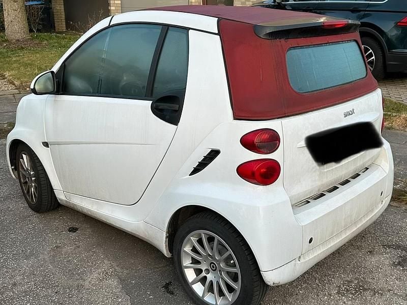 Gebraucht Smart ForTwo Cabrio 75 PS (55 kW) 2011 Weiß Cabrio