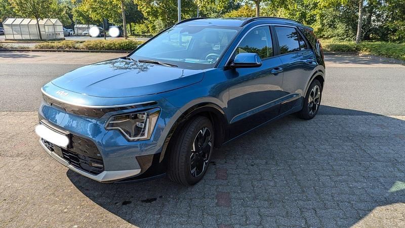 Gebraucht Kia e-Niro Inspiration 150 kW (204 PS) 2022 Blau SUV