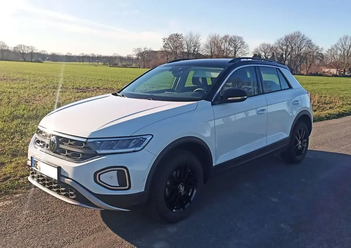 Gebraucht VW T-Roc Life 150 PS (110 kW) 2022 Weiß SUV