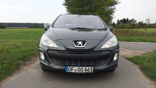 Grau metallic Gebraucht 2008 Peugeot 308 Sport Limousine | 4.900 € - Bild 1/4