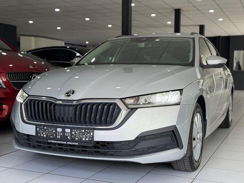 Second-hand Skoda Octavia Active 116 CP (85 kW) 2021 Argintiu Break