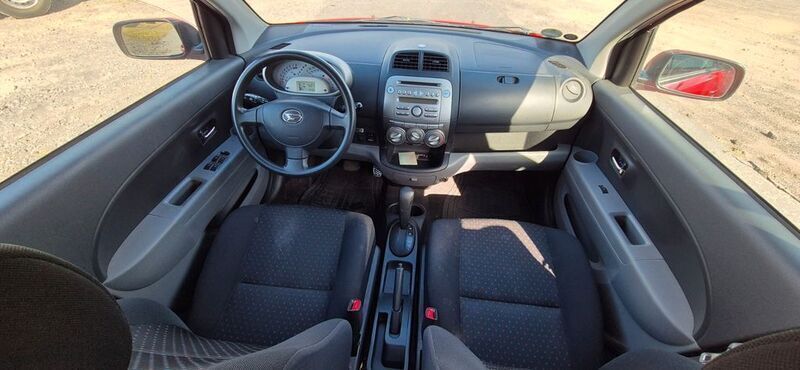 Gebraucht Daihatsu Sirion 91 PS (66 kW) 2009 Rot Kleinwagen