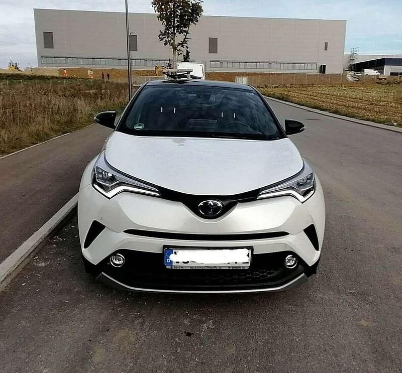 Weiß Gebraucht 2018 Toyota C-HR Style SUV | 16.250 € (Superpreis) - Bild 1/4