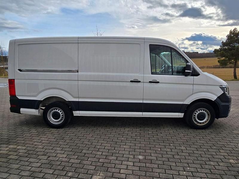 Gebraucht VW Crafter 102 PS (75 kW) 2021 Weiß Van