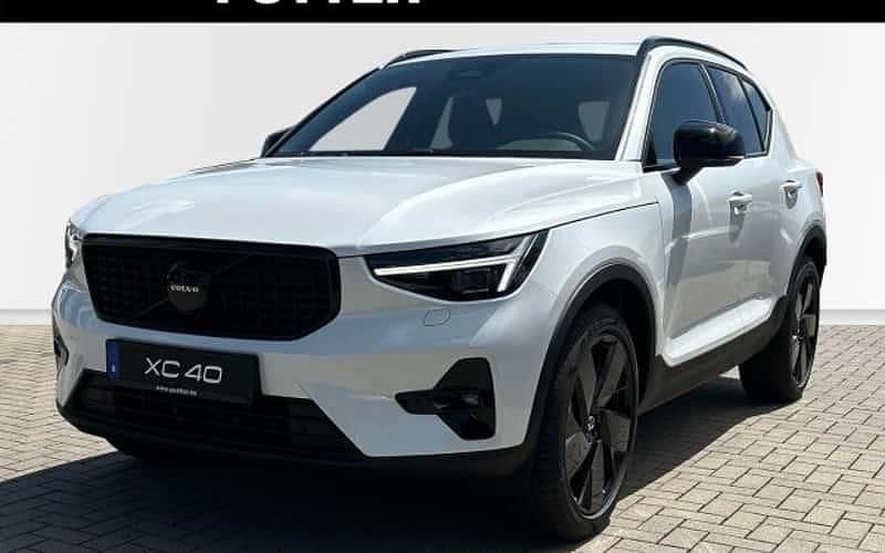 Weiß Gebraucht 2025 Volvo XC40 Plus SUV | 44.890 € - Bild 1/4