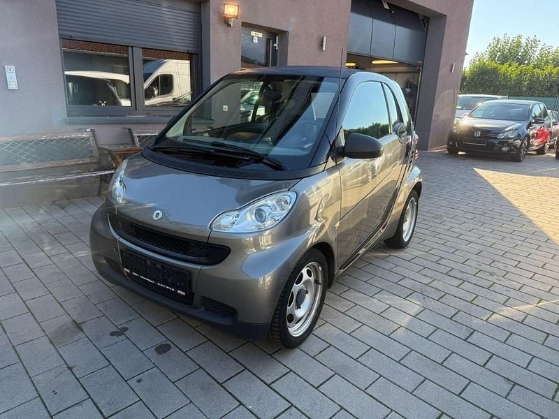 Schwarz Gebraucht 2010 Smart ForTwo Coupé Coupé | 2.999 € (Fairer Preis) - Bild 1/4