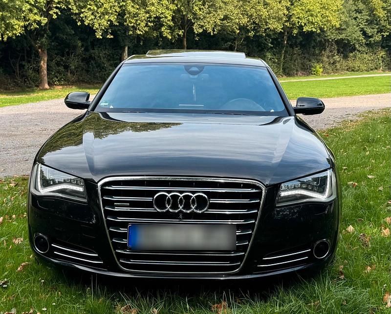 Schwarz Gebraucht 2013 Audi A8 Limousine | 16.000 € (Superpreis) - Bild 1/4