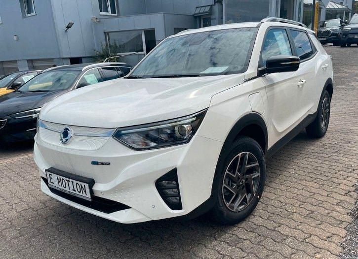 Weiß Gebraucht 2024 Ssangyong (KGM) Korando SUV | 22.500 € (Guter Preis) - Bild 1/4