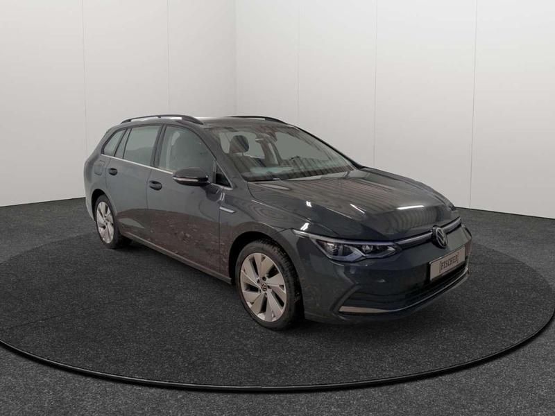Gebraucht VW Golf VIII Style 150 PS (110 kW) 2022 Grau Kombi