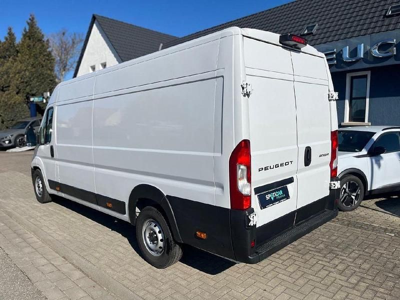 Gebraucht Peugeot Boxer 179 PS (131 kW) 2025 Other Van