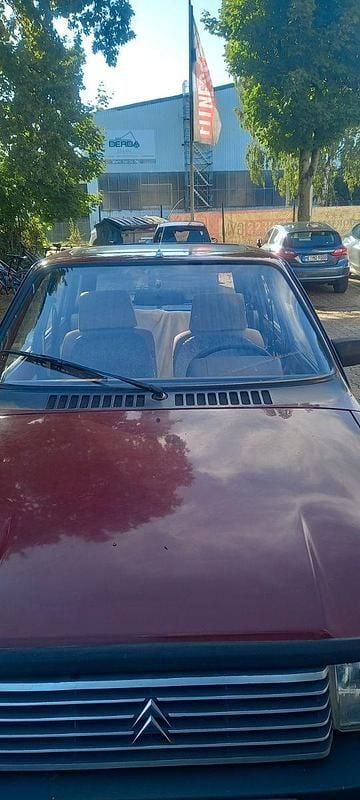 Rot Gebraucht 1985 Citroën Visa Kleinwagen | 3.500 € - Bild 1/4