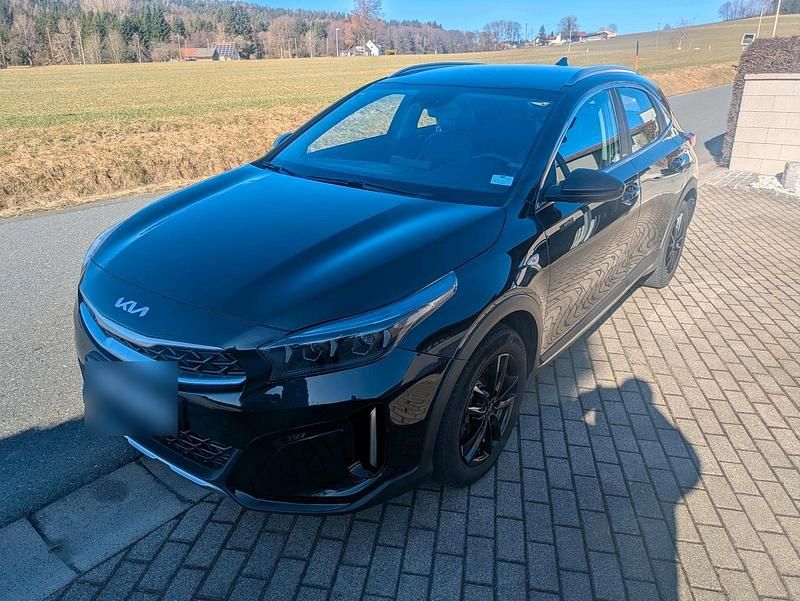 Gebraucht Kia XCeed 160 PS (117 kW) 2023 Schwarz SUV