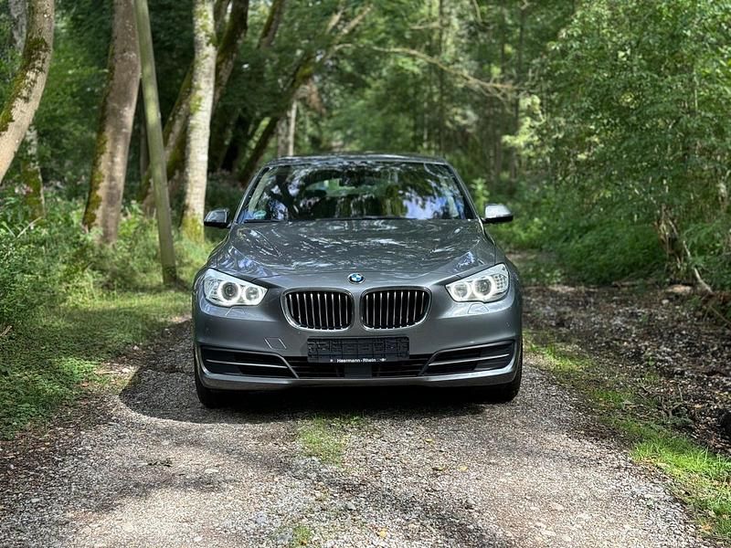 Gebraucht BMW 530 258 PS (189 kW) 2015 Silber Limousine