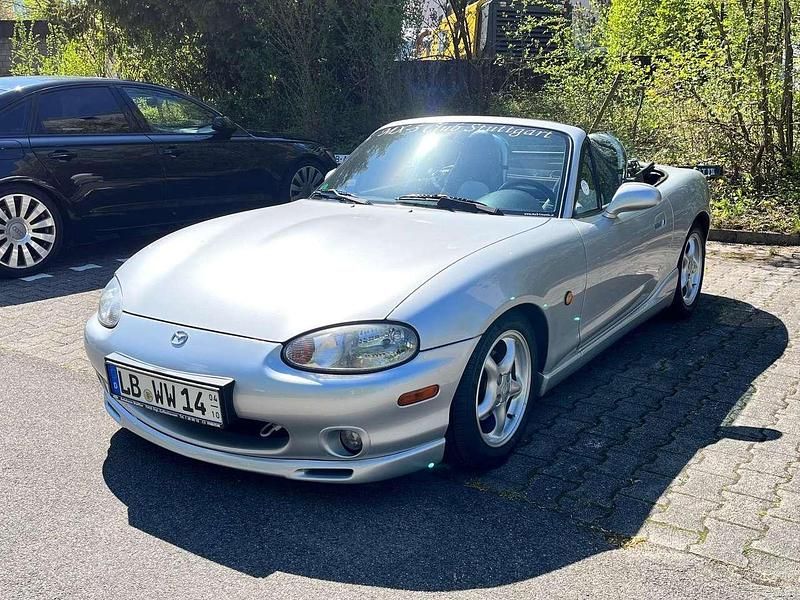 Usata Mazda MX5 110 CV (80 kW) 1998 Argento Cabrio