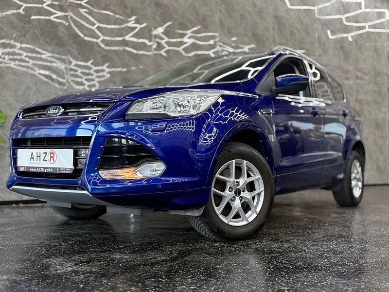 Indicblau metallic Gebraucht 2015 Ford Kuga Titanium SUV | 10.790 € (Fairer Preis) - Bild 1/4