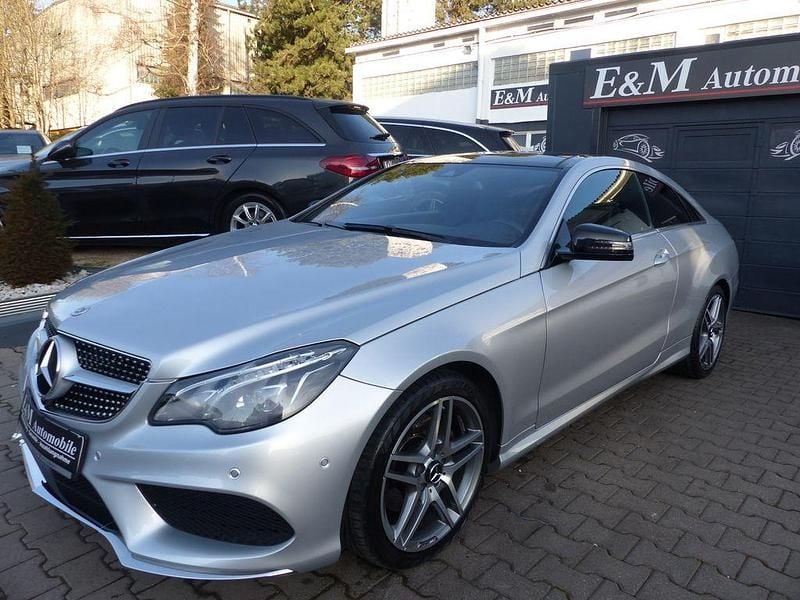 Gebraucht Mercedes E200 AMG 184 PS (135 kW) 2016 Silber Coupé