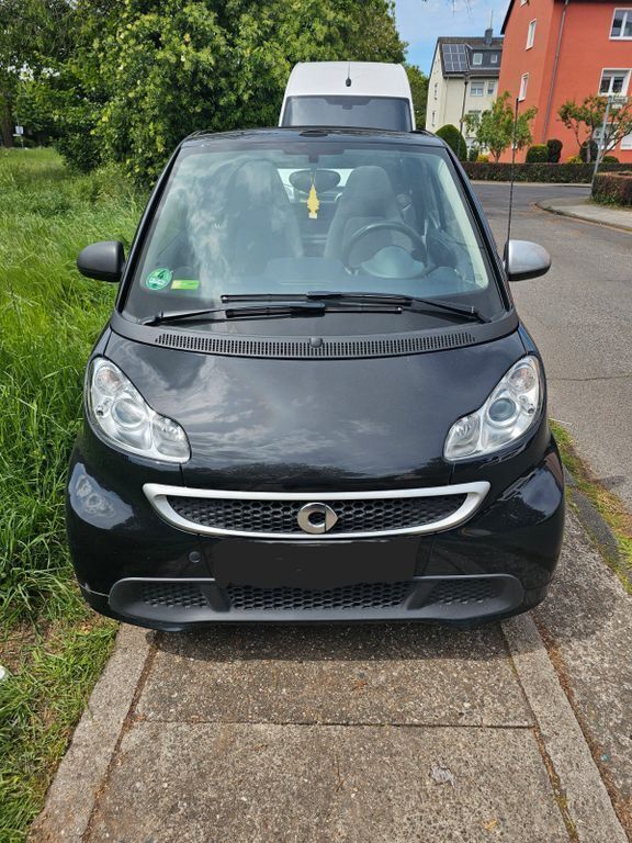 Schwarz Gebraucht 2012 Smart ForTwo Cabrio Passion Cabrio | 5.700 € (Fairer Preis) - Bild 1/4