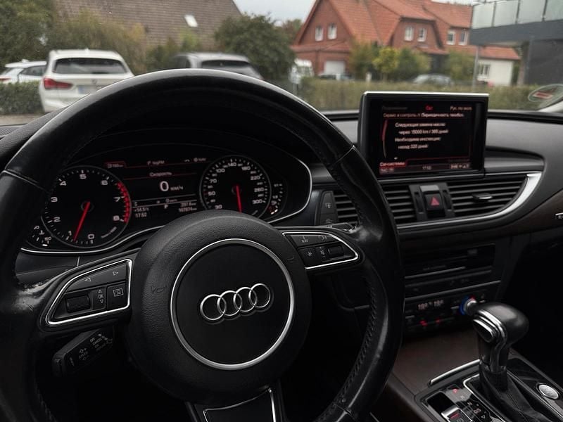 Gebraucht Audi A7 Comfort 300 PS (220 kW) 2011 Braun Kleinwagen