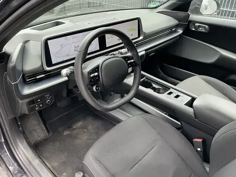 Gebraucht Hyundai Ioniq 6 Techniq 167 kW (228 PS) 2024 Schwarz Limousine