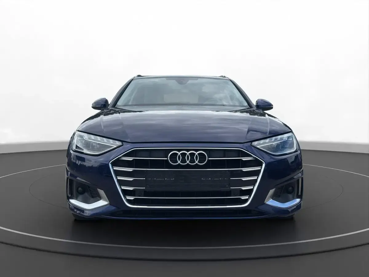 Gebraucht Audi A4 Advanced Plus 136 PS (100 kW) 2020 Blau Kombi