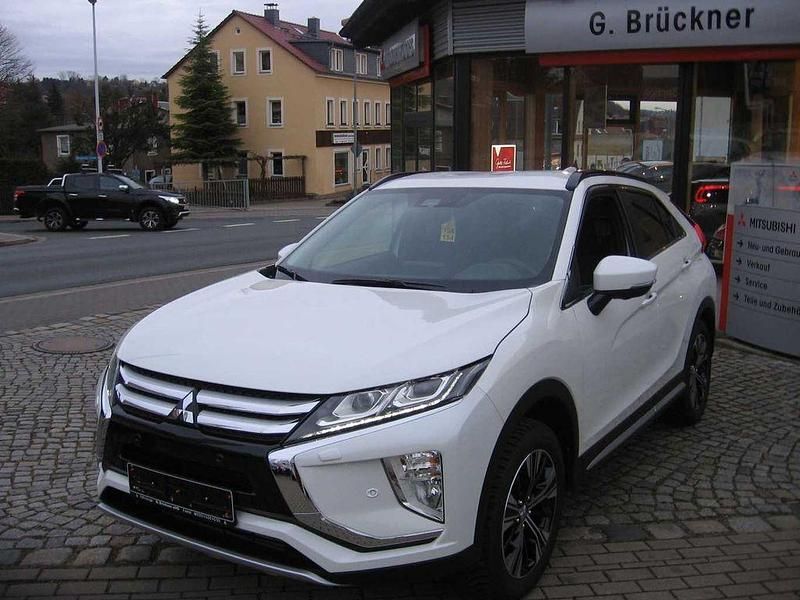 Usado Mitsubishi Eclipse Cross Intro Edition 163 HP (119 kW) 2019 Branco SUV