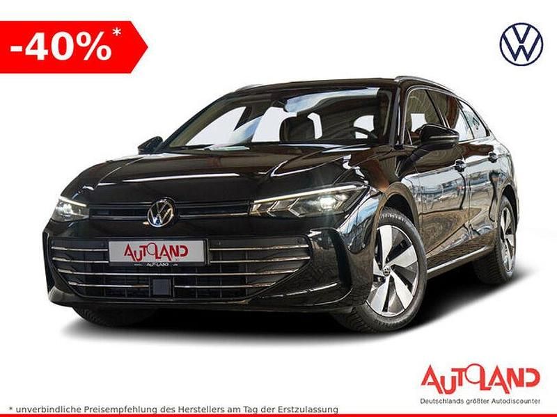 Gebraucht VW Passat 150 PS (110 kW) 2025 Grenadillaschwarzmet. Kombi