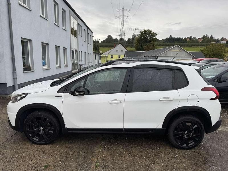Gebraucht Peugeot 2008 Allure GT-Line 131 PS (96 kW) 2018 Blanc banquise SUV