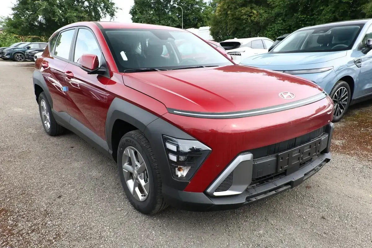 Neu Hyundai Kona 139 PS (102 kW) 2026 Ultimate red metallic SUV