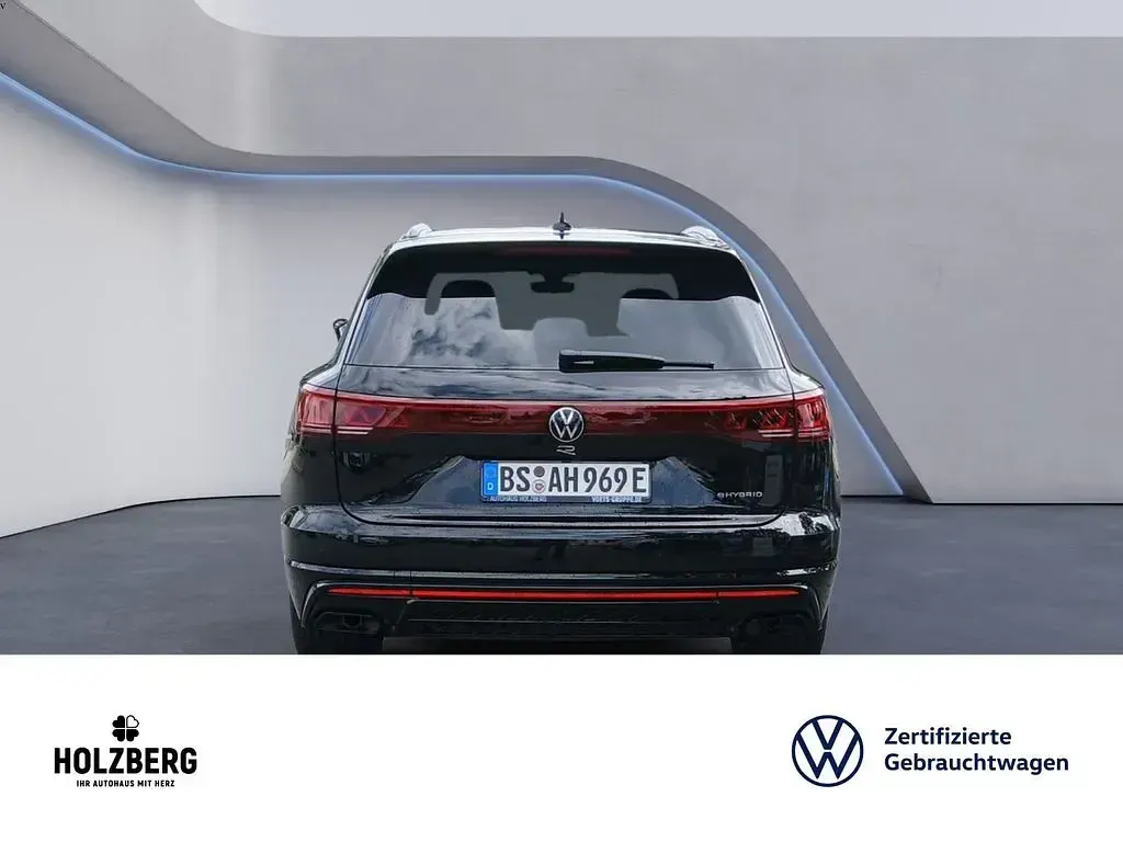 Gebraucht VW Touareg R 462 PS (339 kW) 2025 Schwarz SUV