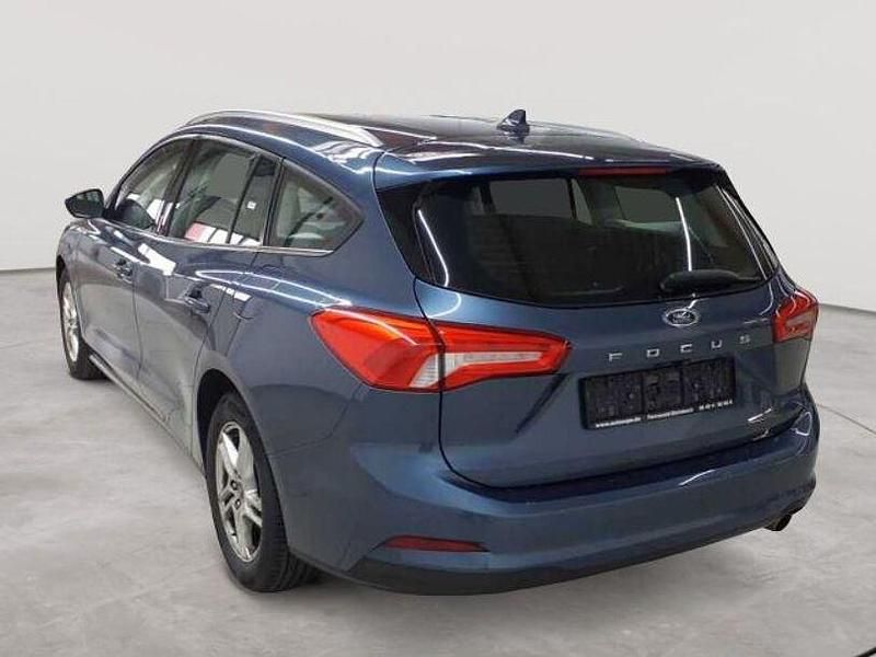 Gebraucht Ford Focus Cool & Connect 150 PS (110 kW) 2021 Blau Limousine