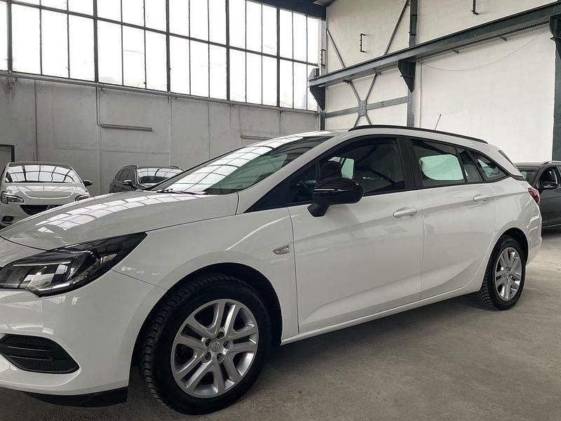Gebraucht Opel Astra Edition 110 PS (80 kW) 2022 Weiß Kombi