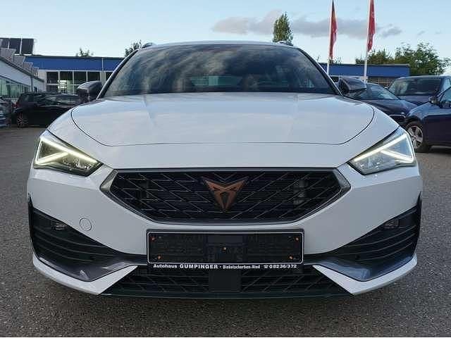 Gebraucht Cupra Leon 204 PS (150 kW) 2023 Nevada weiß metallic Kombi