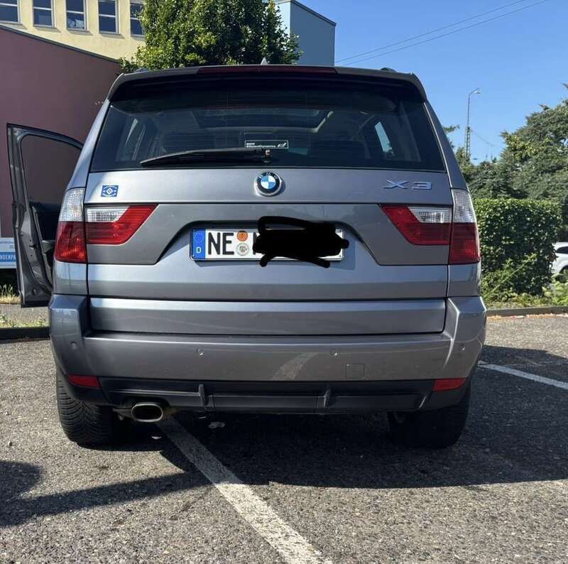 Gebraucht BMW X3 Exclusive 177 PS (130 kW) 2010 Grau SUV