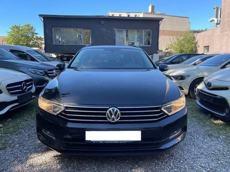 Gebraucht VW Passat 150 PS (110 kW) 2015 Schwarz Limousine