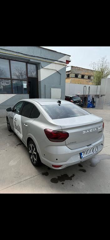 Gebraucht Dacia Logan Prestige 91 PS (66 kW) 2023 Grau Limousine