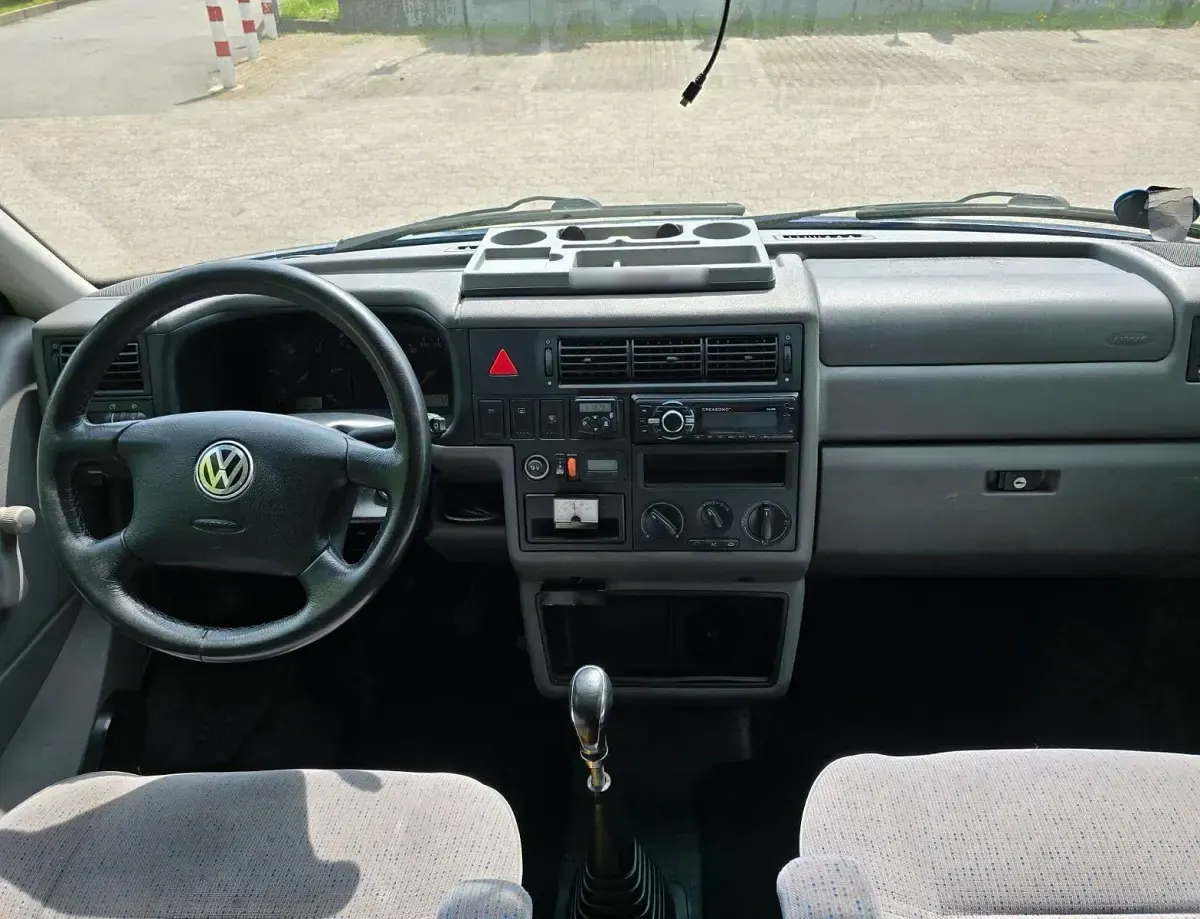 Używany VW T4 102 KM (75 kW) 2002 Niebieski Van