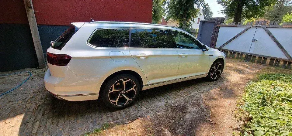 Gebraucht VW Passat GTE 156 PS (114 kW) 2020 Weiß Kombi