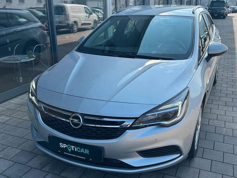 Gebraucht Opel Astra 110 PS (80 kW) 2018 Silber Kombi