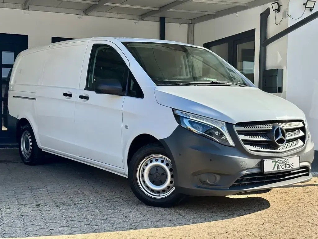 Gebraucht Mercedes Vito 136 PS (100 kW) 2020 Weiß Van