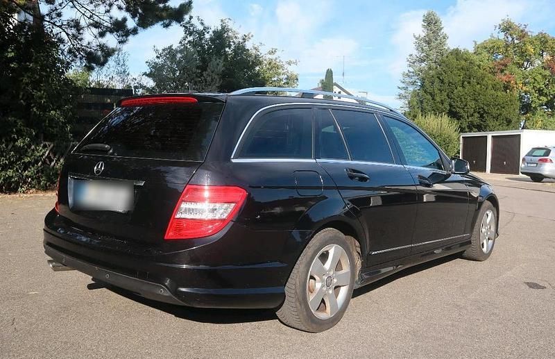 Schwarz Gebraucht 2009 Mercedes C220 AMG Kombi | 5.600 € (Guter Preis) - Bild 1/4