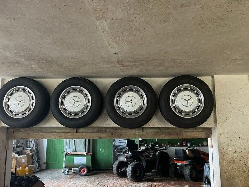 Gebraucht Mercedes E230 136 PS (100 kW) 1983 Weiß Kombi