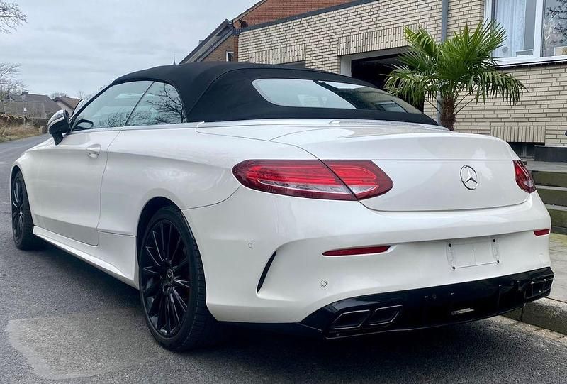 Gebraucht Mercedes C63 AMG AMG line 245 PS (180 kW) 2017 Weiß Cabrio
