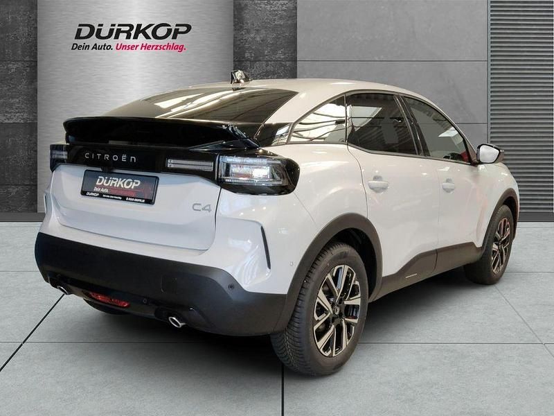 Neu Citroën C4 131 PS (96 kW) 2025 Okenit weiß met. SUV