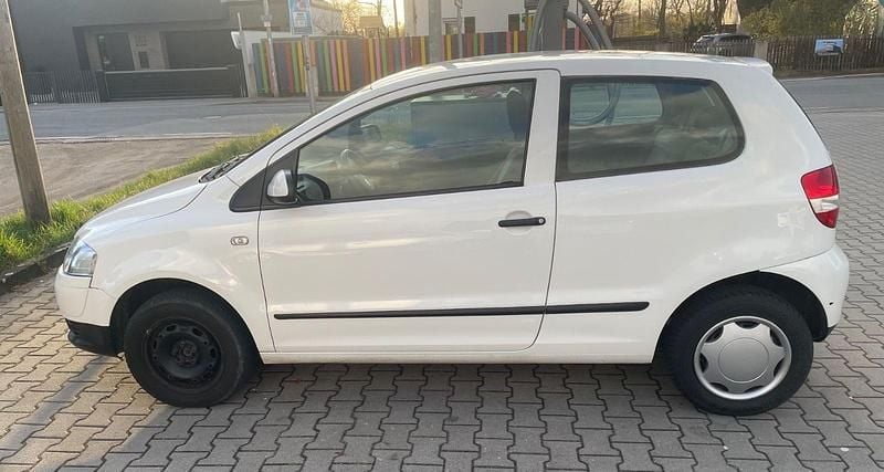 Gebraucht VW Fox 75 PS (55 kW) 2006 Weiß Kleinwagen