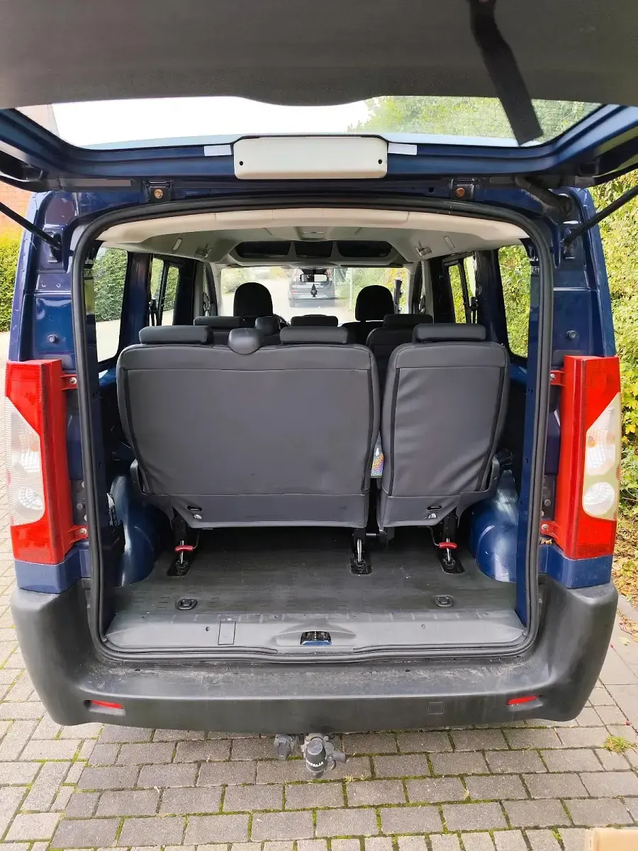 Używany Citroën Jumpy 2011 Niebieski Minivan