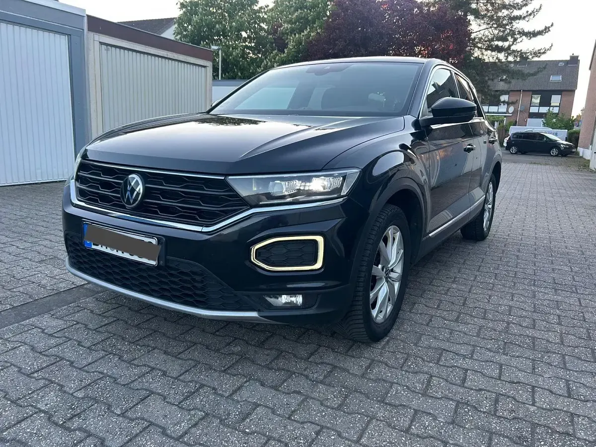 Gebraucht VW T-Roc 150 PS (110 kW) 2021 Schwarz SUV